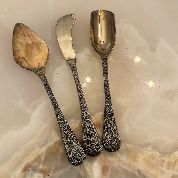 Other - Floral Silver Kitchen Tool Set